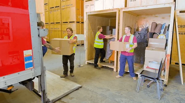 Team Removals house moving service with expert removalists